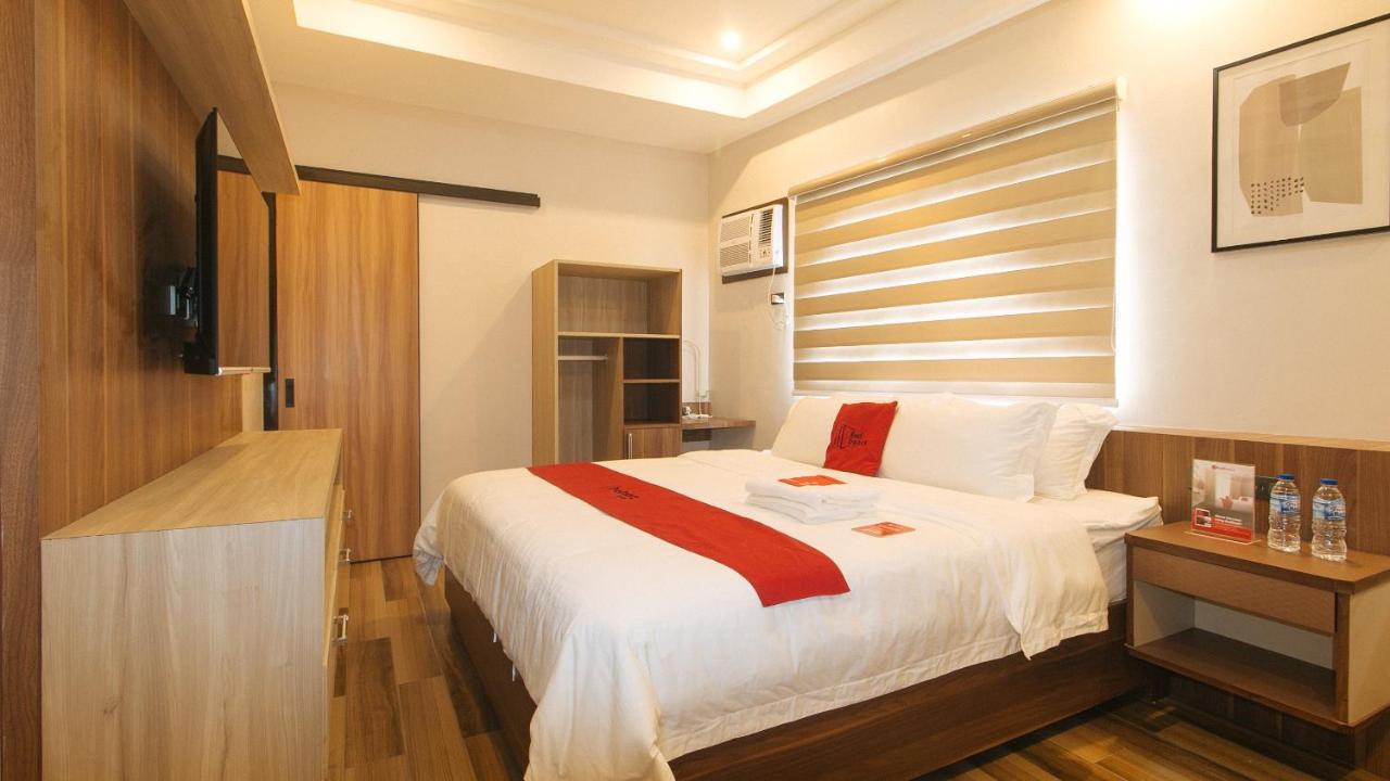 Reddoorz Plus @ Bez Tower And Residences San Juan San Juan  Exteriör bild